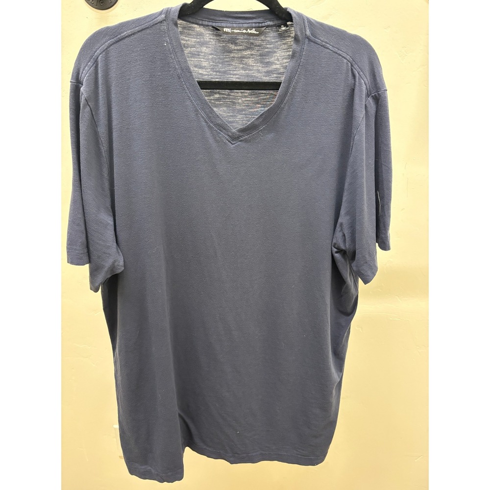 Travis Mathew Mens XL Navy Blue Slub Knit V-Neck Short Sleeve T-Shirt Golf‎ Tee